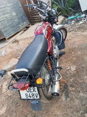 Bajaj Boxer 100 2019 Red