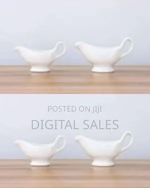 6-Piece Set of Classic White Ceramic Gravy Boats - Multicolor, 100ml