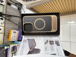 Levelo Matteo Case With Bottom Stand For 17 Pro Max And 16 Pro Max