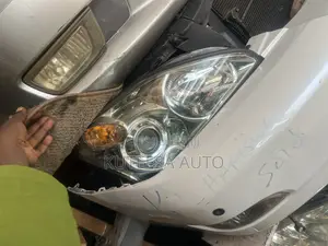 Harrier Kawundo 2008 Headlight