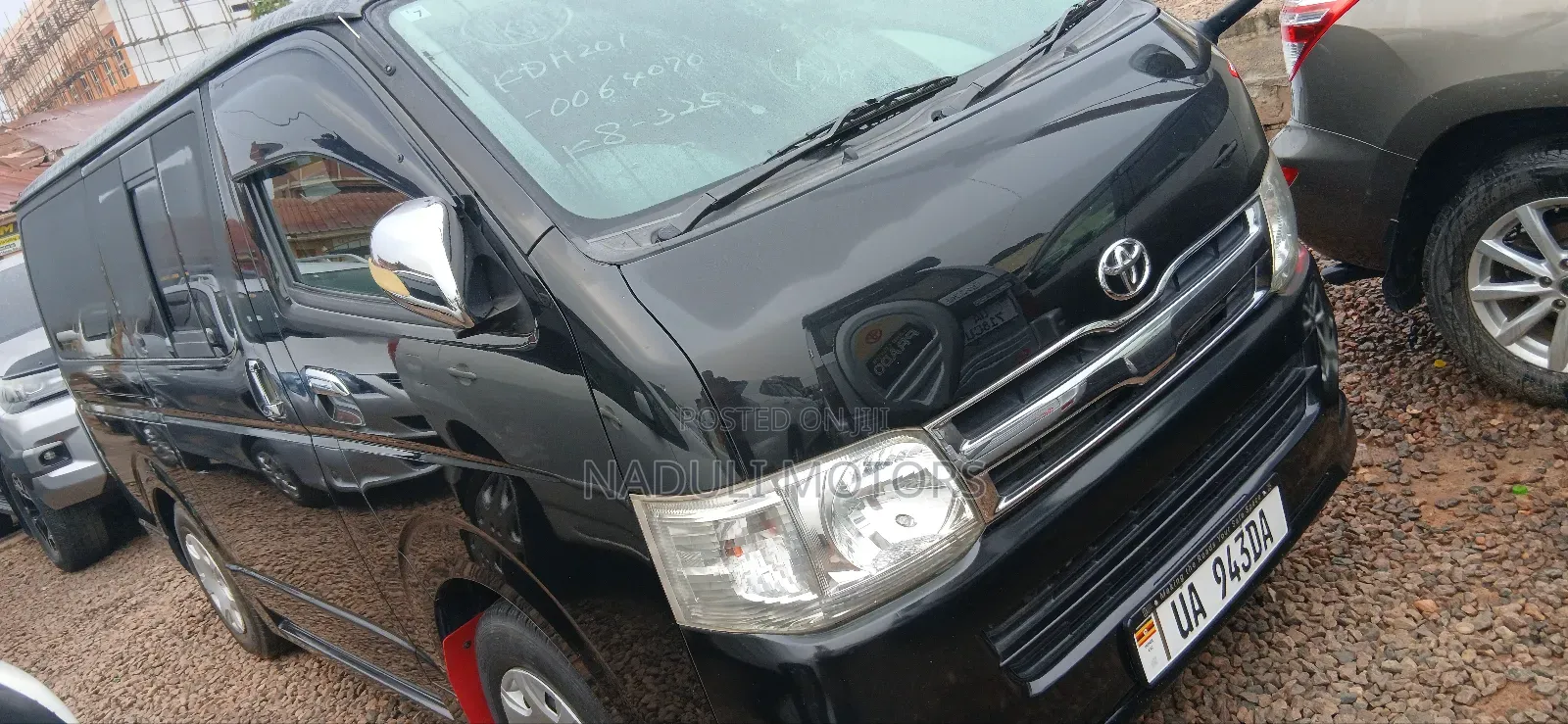 Toyota HiAce 2011 Black