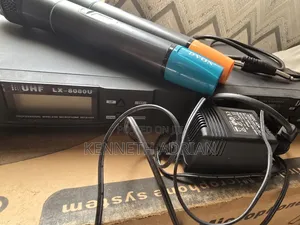 Dvon 8080 Wireless Microphones