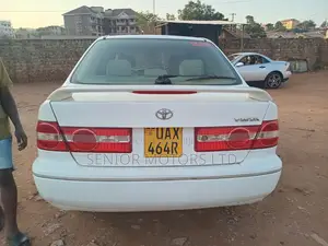 Toyota Vista 2003 White