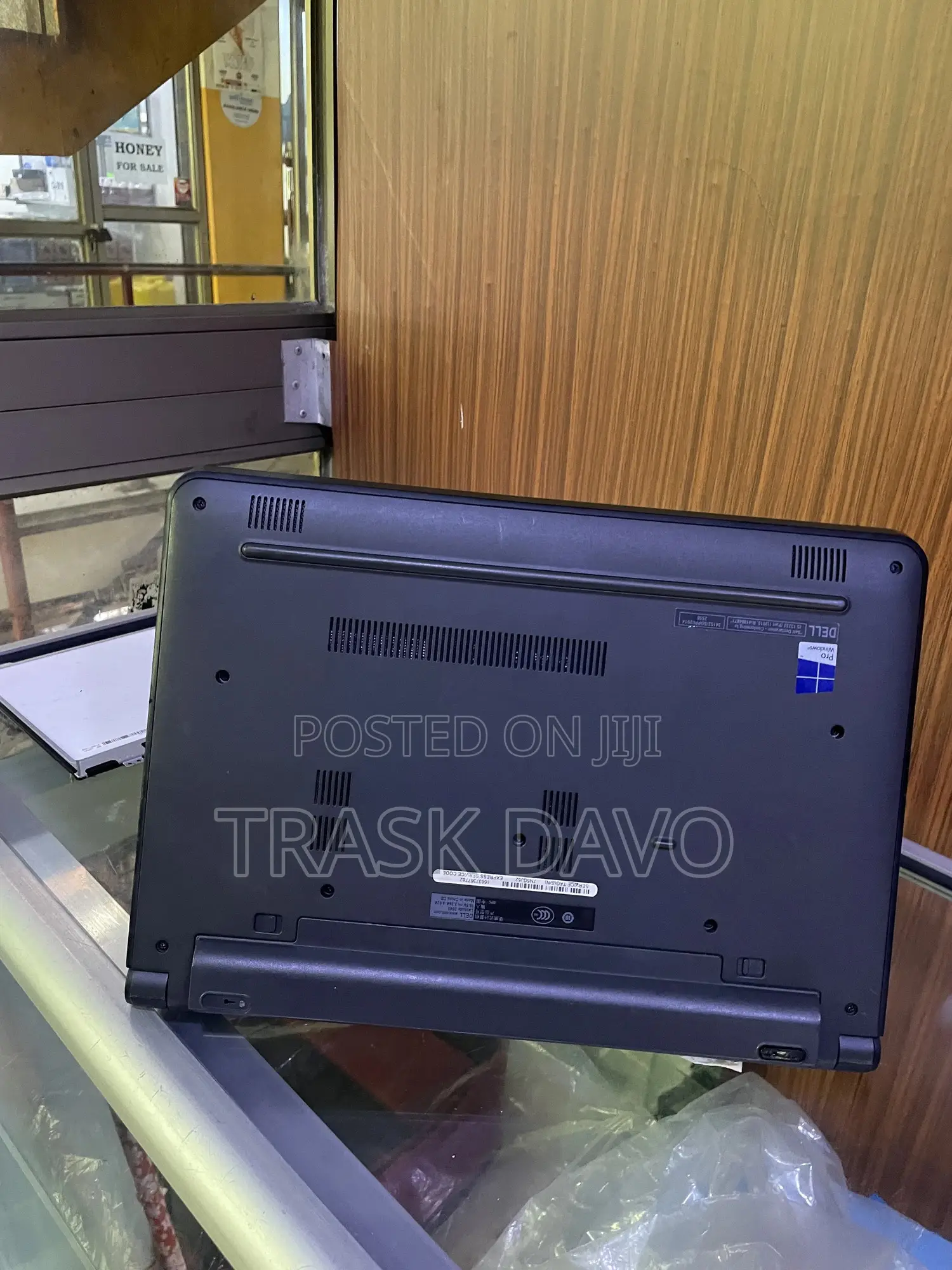 Laptop Dell Latitude 11 3150 8GB Intel Celeron HDD+SSD 500GB