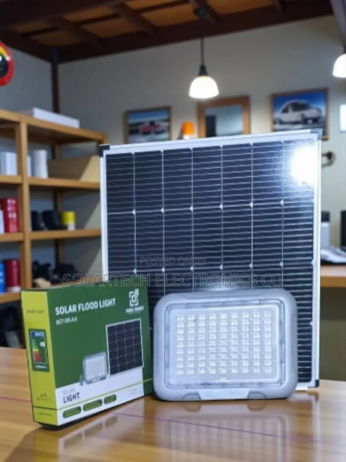 SFL 500w Blue Carbon Solar Flood Light – Monocrystalline Panel
