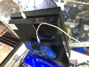 Sony Chipped Ps4
