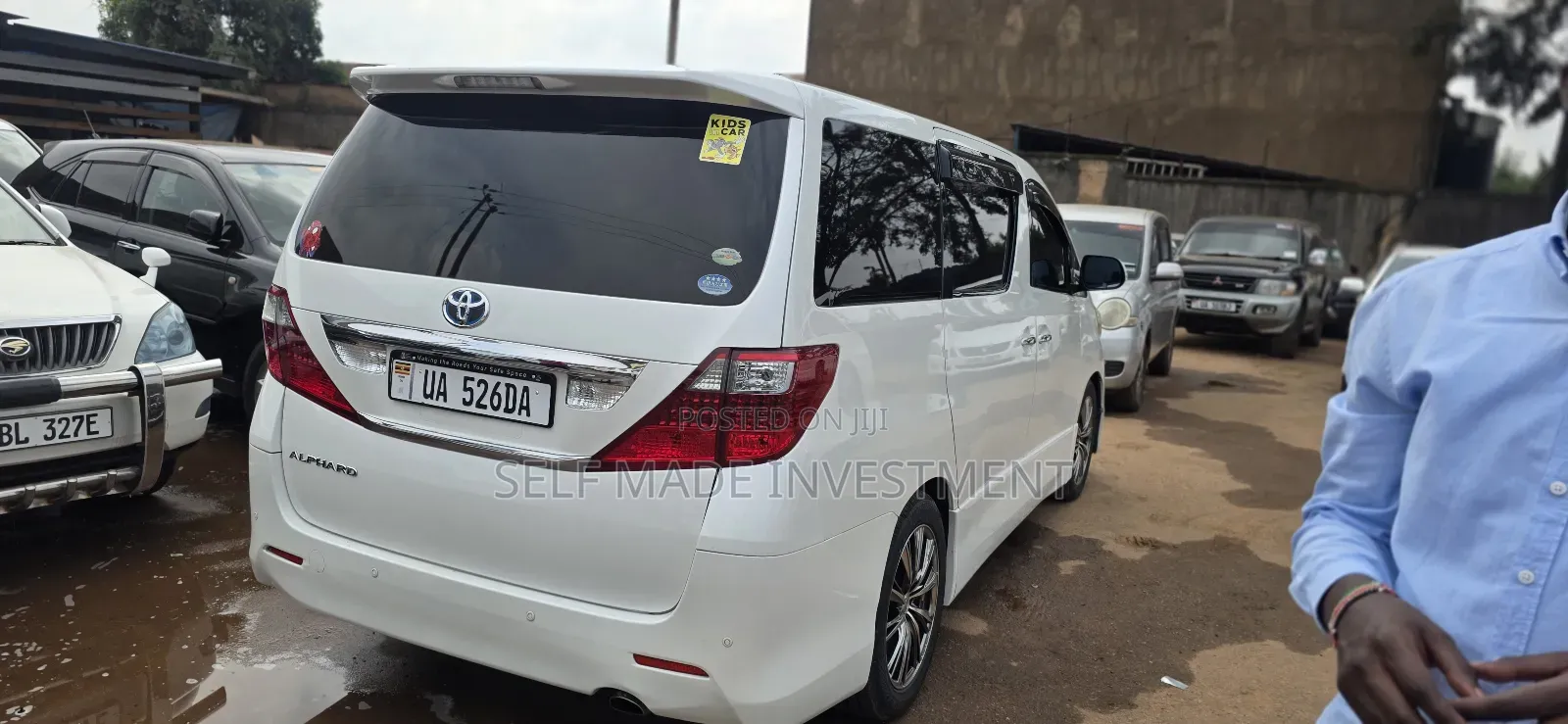 Toyota Alphard 2011 White