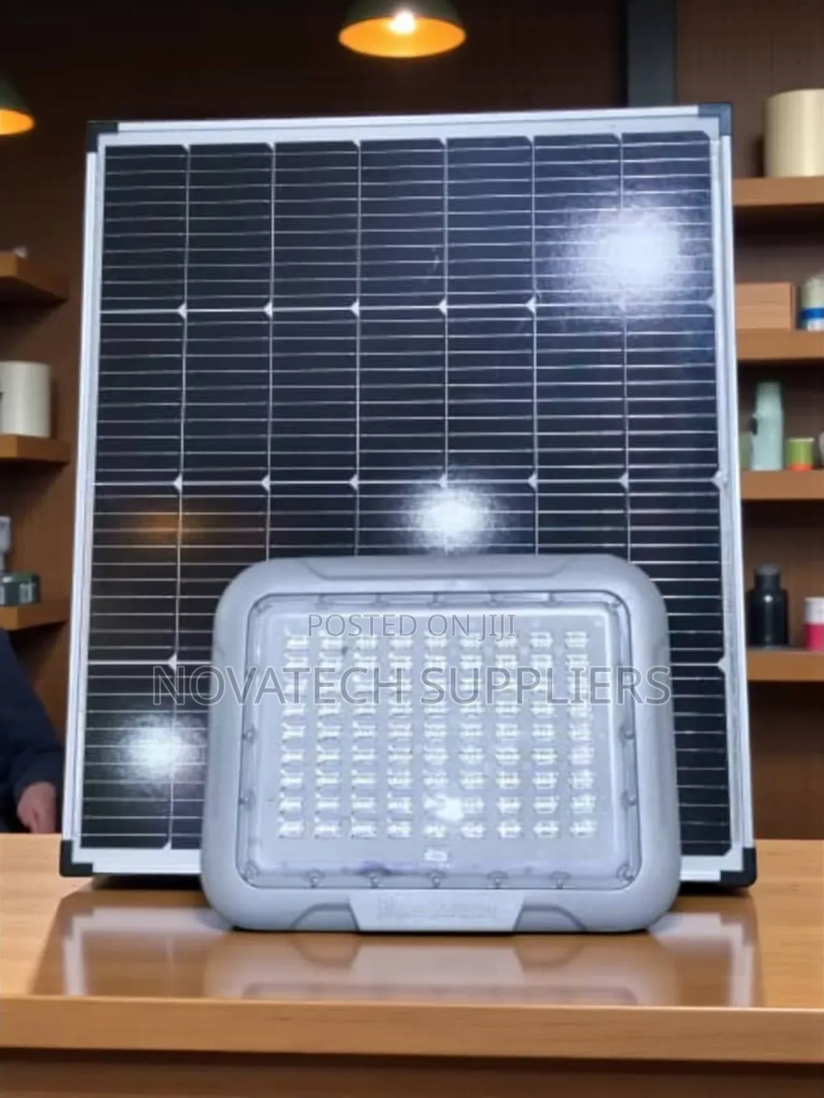 SFL 500w Blue Carbon Solar Powered Flood Light – Long Life Design