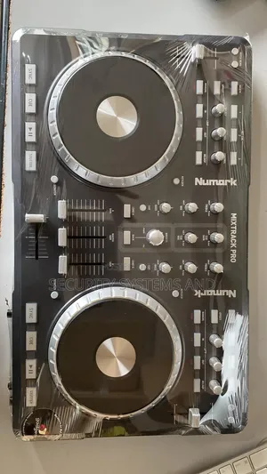 Numark Mixtrack Pro 1 Dj Controller