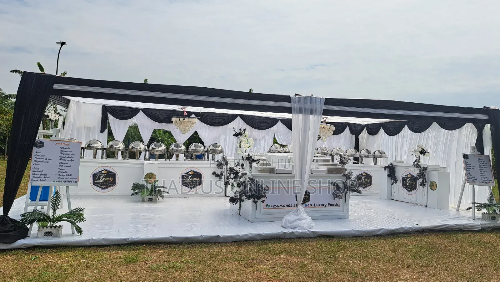 Nice Delicious Food, Desert Tables and Beautiful Display Food Station