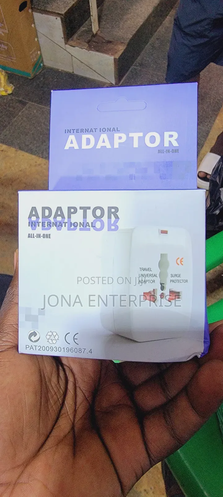 International Adaptor