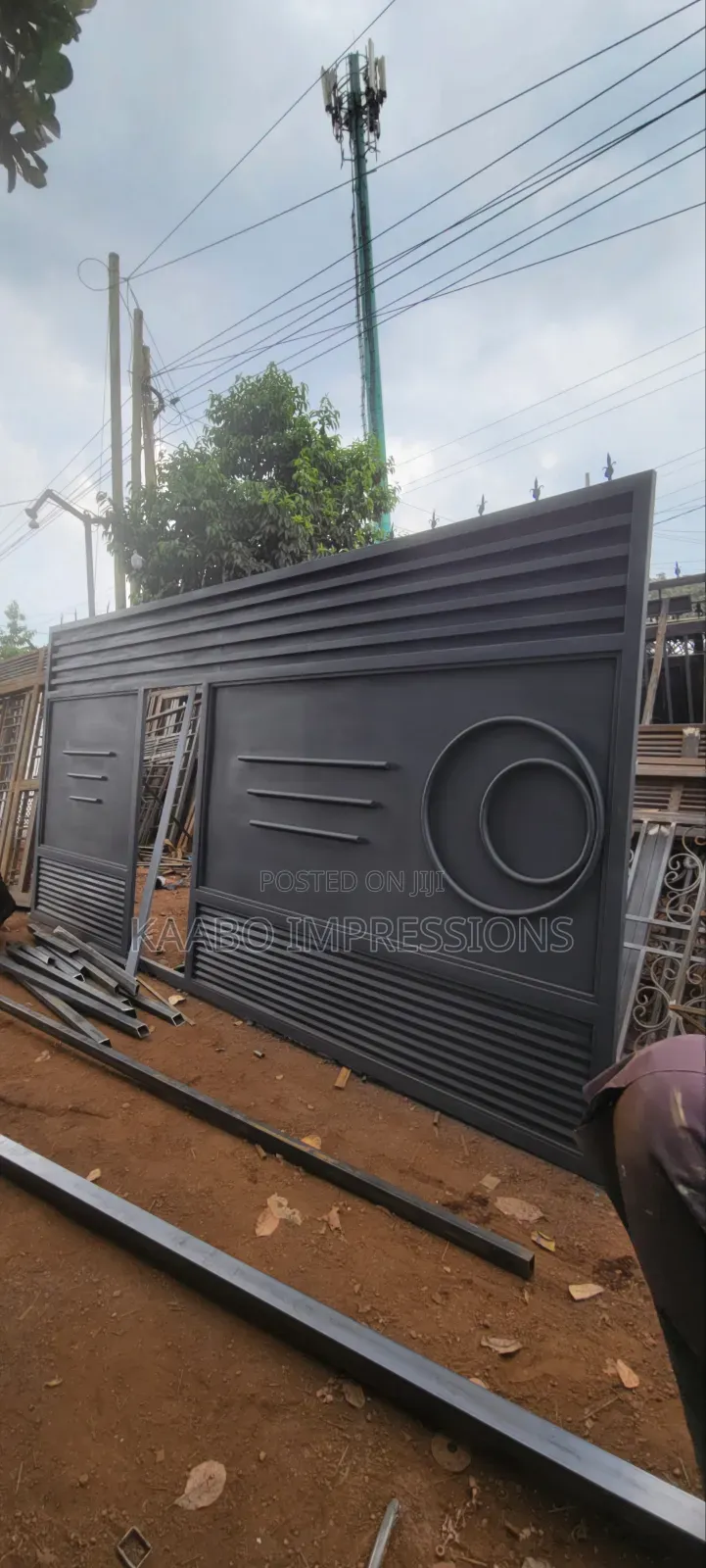 Automated and Manual Sliding Gate
