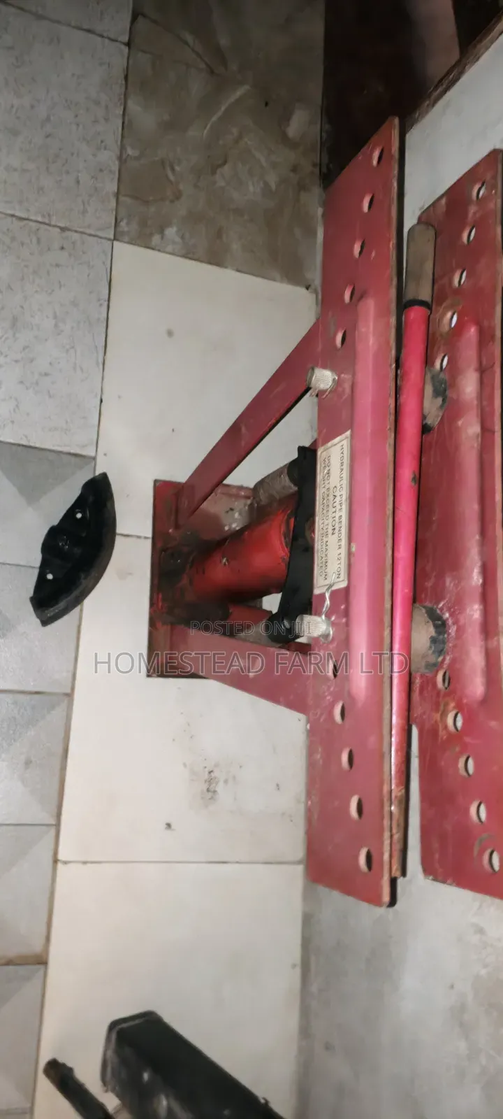 Hydraulic Pipe Bender at Give Away Only Ugx 850,0000