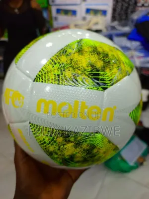 Molten Vantaggio Series Soccer Ball.