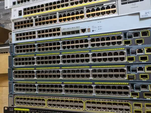 Cisco Catalyst 2960-S Series 48-Port Switches Poe+ 10g Sfp+ Uplinks