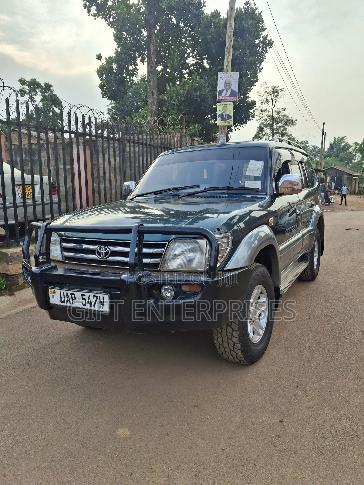 Toyota Land Cruiser Prado 2001 Green