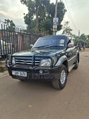 Toyota Land Cruiser Prado 2001 Green