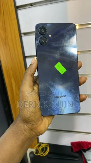 Samsung Galaxy A06 128 GB Black