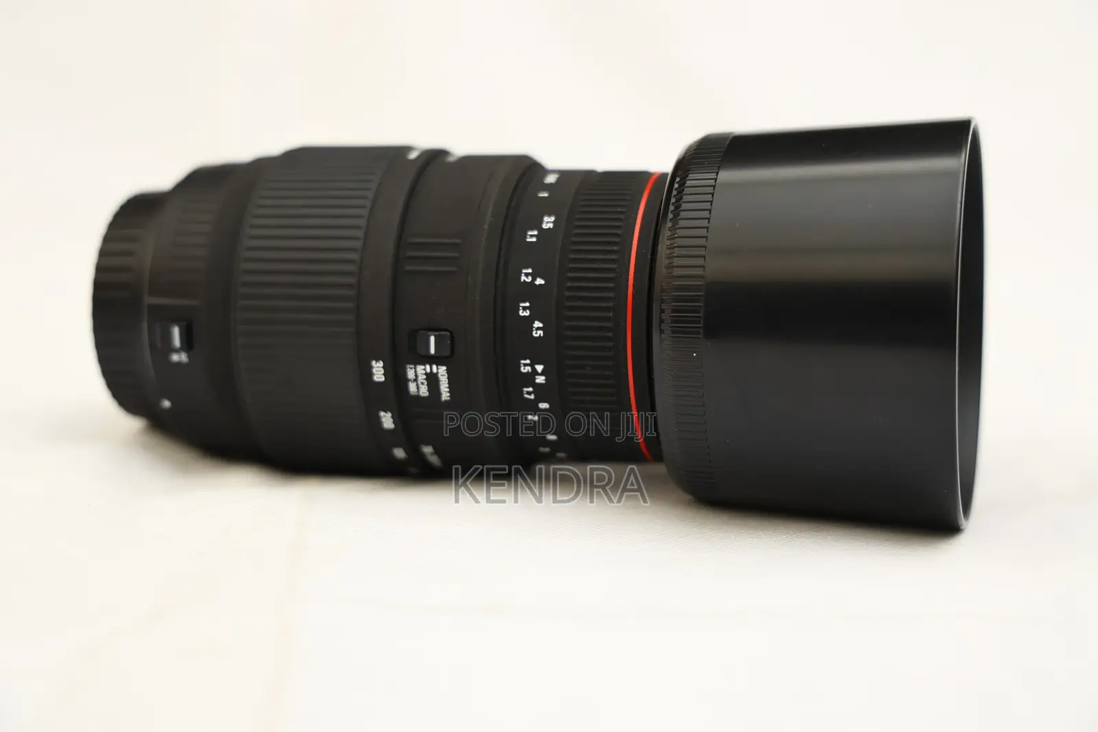 Sigma 70-300mm Macro (Canon)