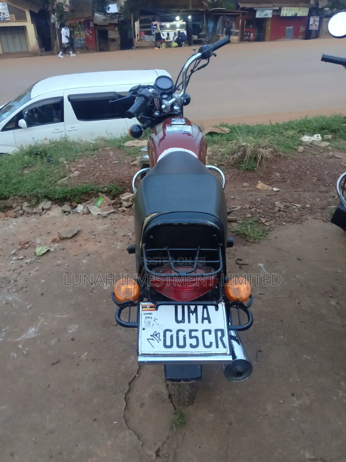 Bajaj Boxer 2025 Red