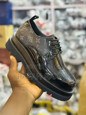 Men’S Fashion Designer Louis Vuitton Shinny High Sole Derby Shoes