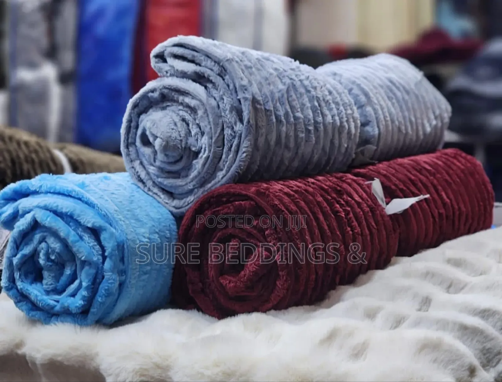 Expo Stripped Simple Blankets