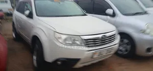 Subaru Forester 2009 White