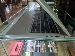 New Laptop HP EliteBook 840 8GB Intel Core 5 SSD 256GB