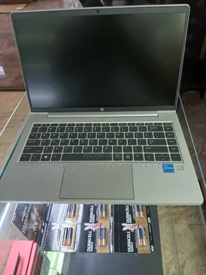 New Laptop HP ProBook 440 8GB Intel Core 3 SSD 256GB