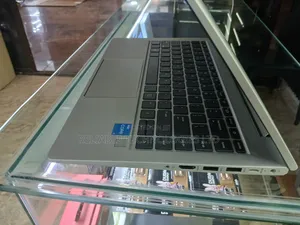 New Laptop HP ProBook 440 8GB Intel Core 3 SSD 256GB