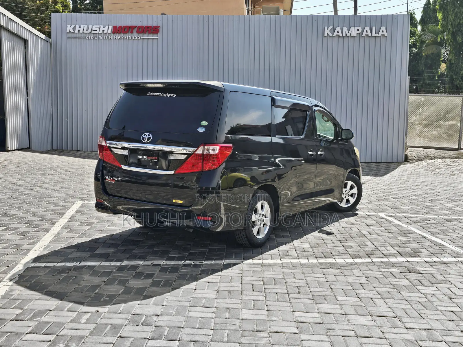Toyota Alphard 2.4 Petrol FWD 2012 Black