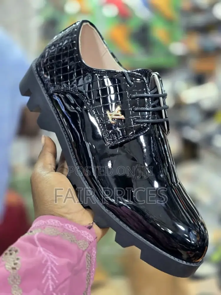 Black Shining Laces Oxfords Chunky Sole Available 40-45