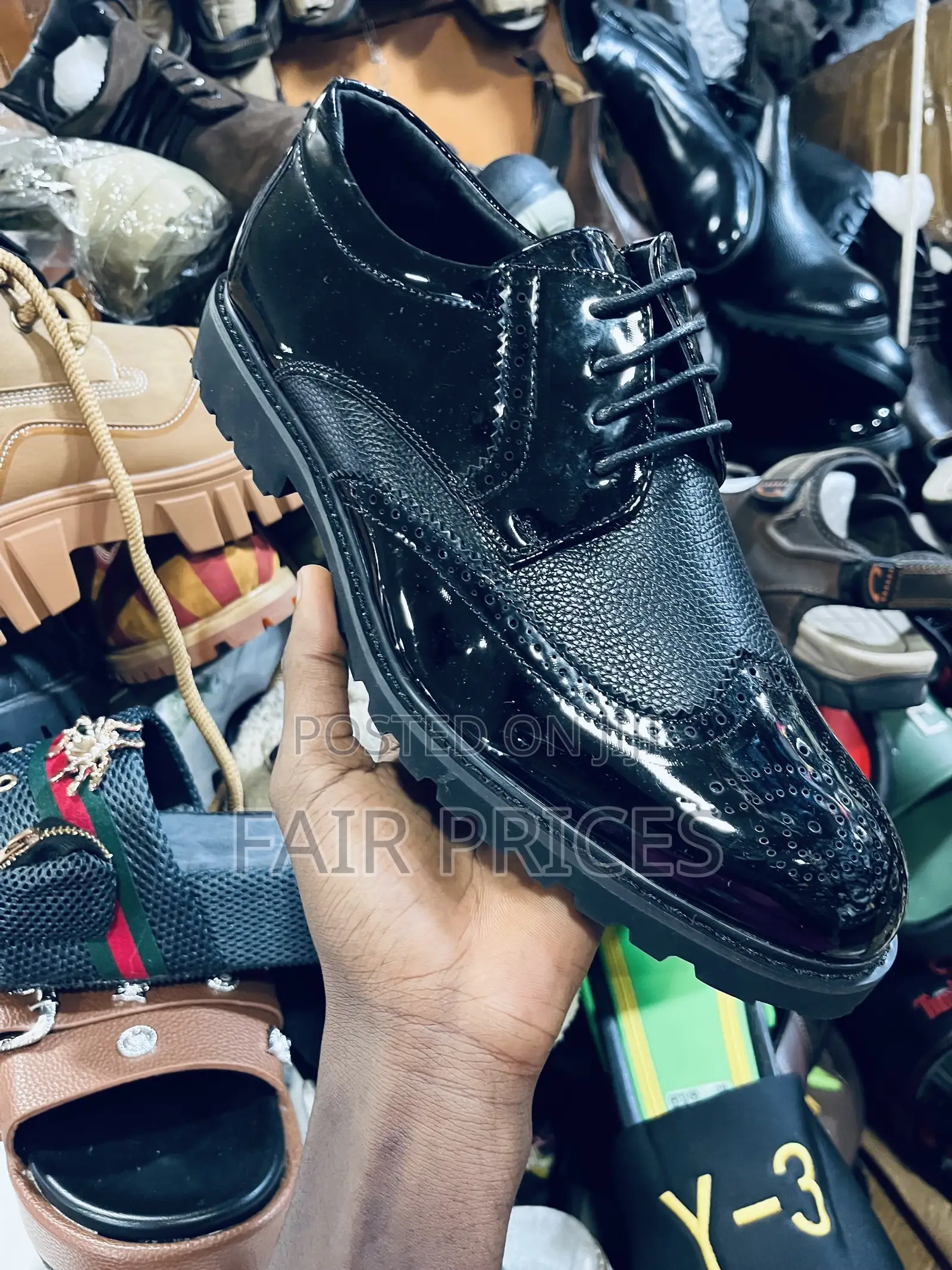Shinny Leather Oxfords Black Rubber Sole