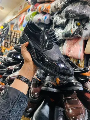 Oxfords Black Laced Up Shoes