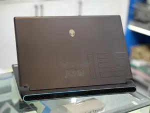 New Laptop Dell Alienware M15 R6 16GB Intel Core I7 SSHD (Hybrid) 512GB
