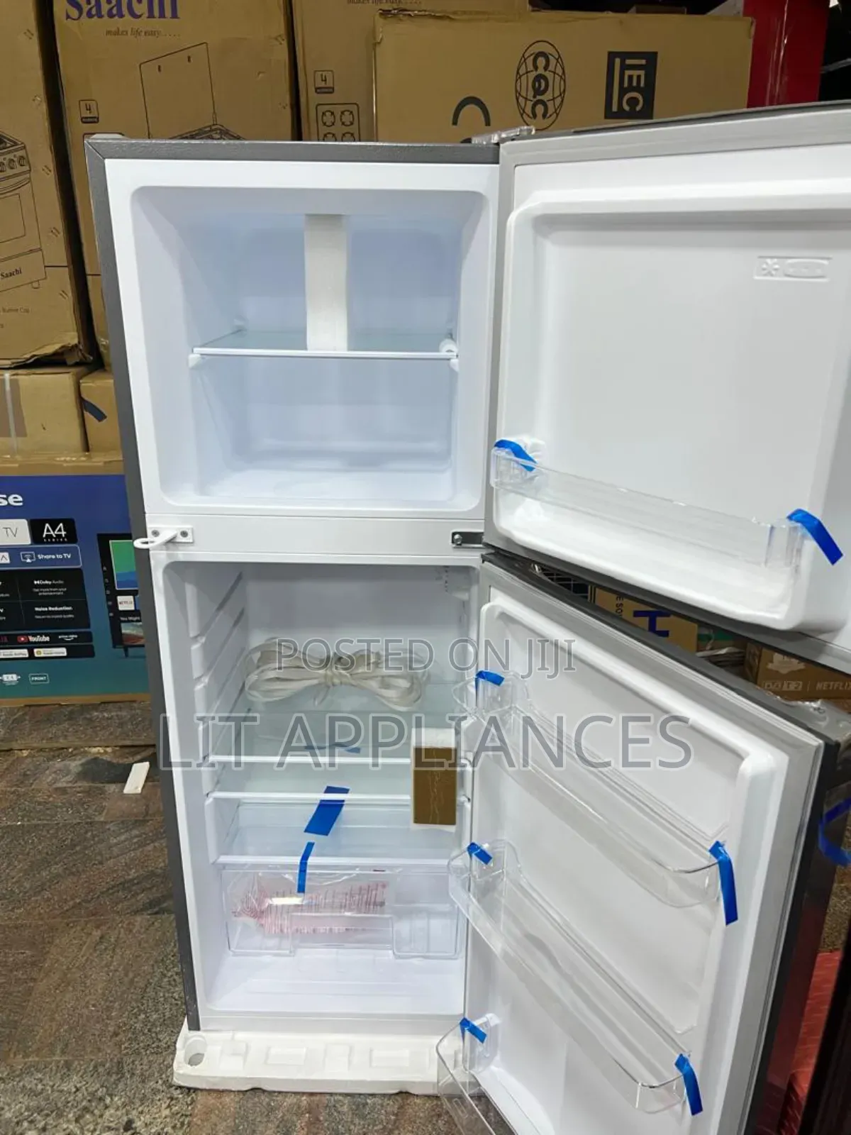 Roch 175l Double Door Fridge With Warranty and Good Quality.