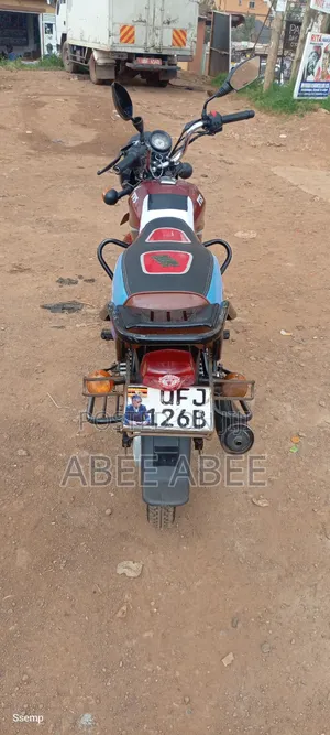 TVS HLX 125 2024 Red