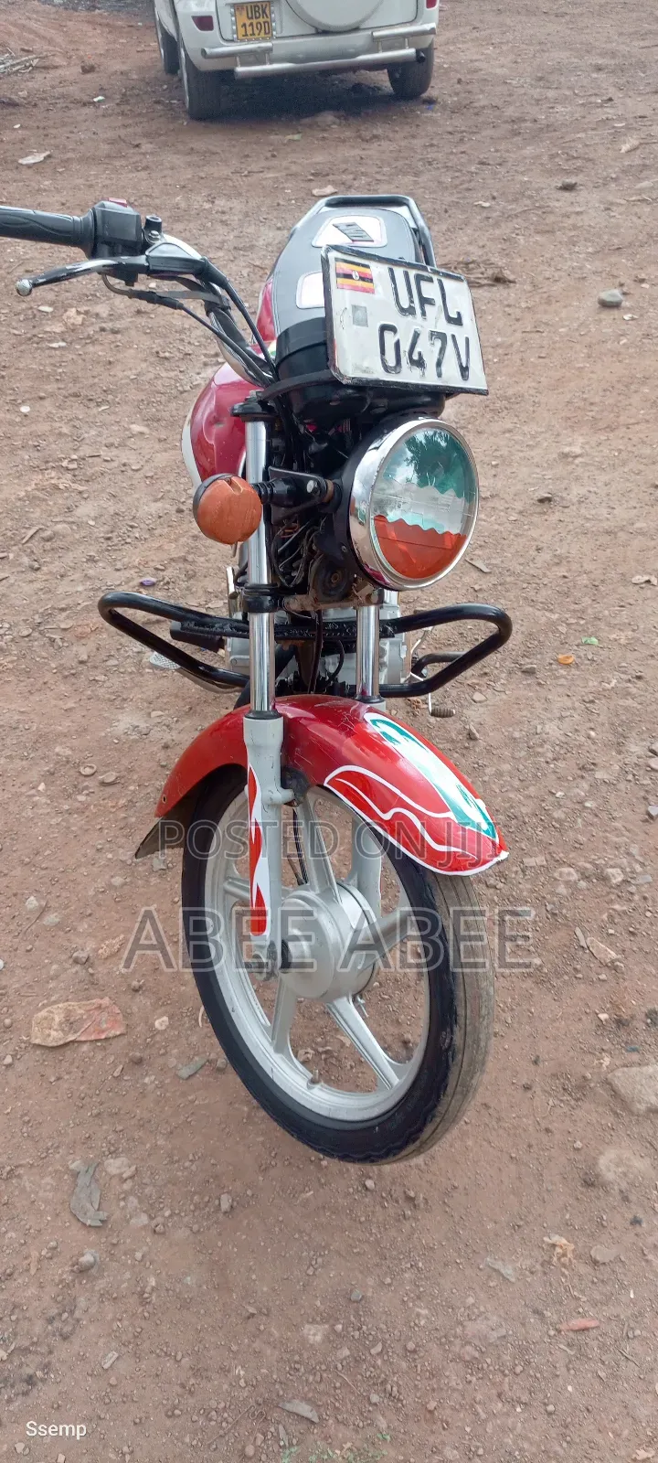 TVS HLX 125 2025 Red