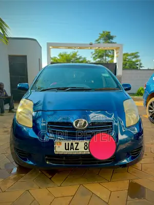 Toyota Vitz 1.0 FWD 3dr 2006 Blue