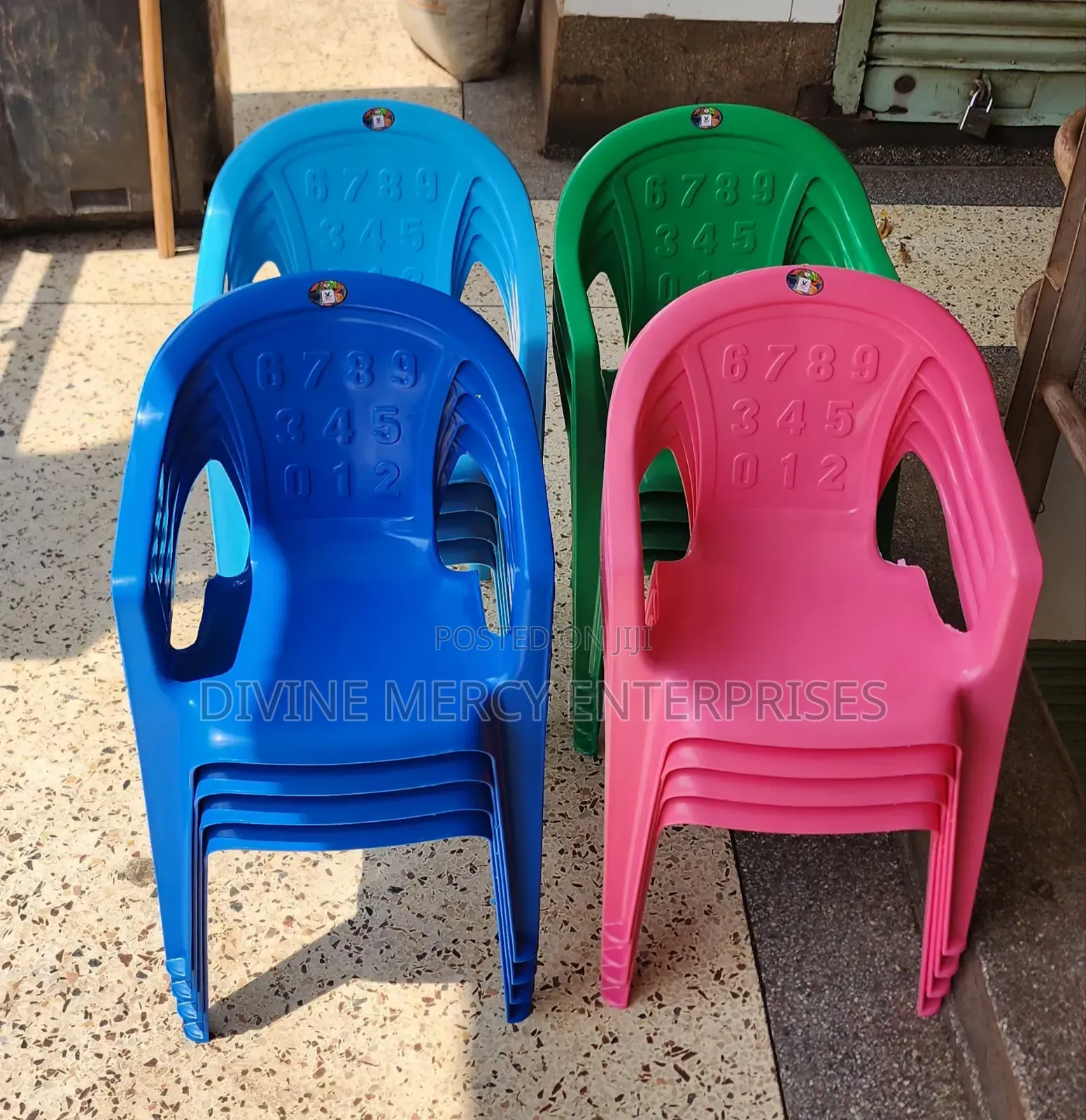Plastic Children Armed Chair