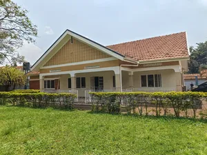 4bdrm Bungalow in Fs Properties Ltd, Central Division for rent