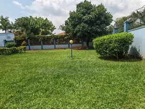 4bdrm Bungalow in Fs Properties Ltd, Central Division for rent