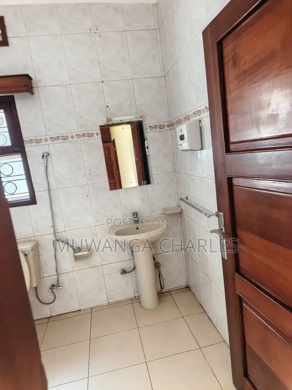 4bdrm Bungalow in Fs Properties Ltd, Central Division for rent