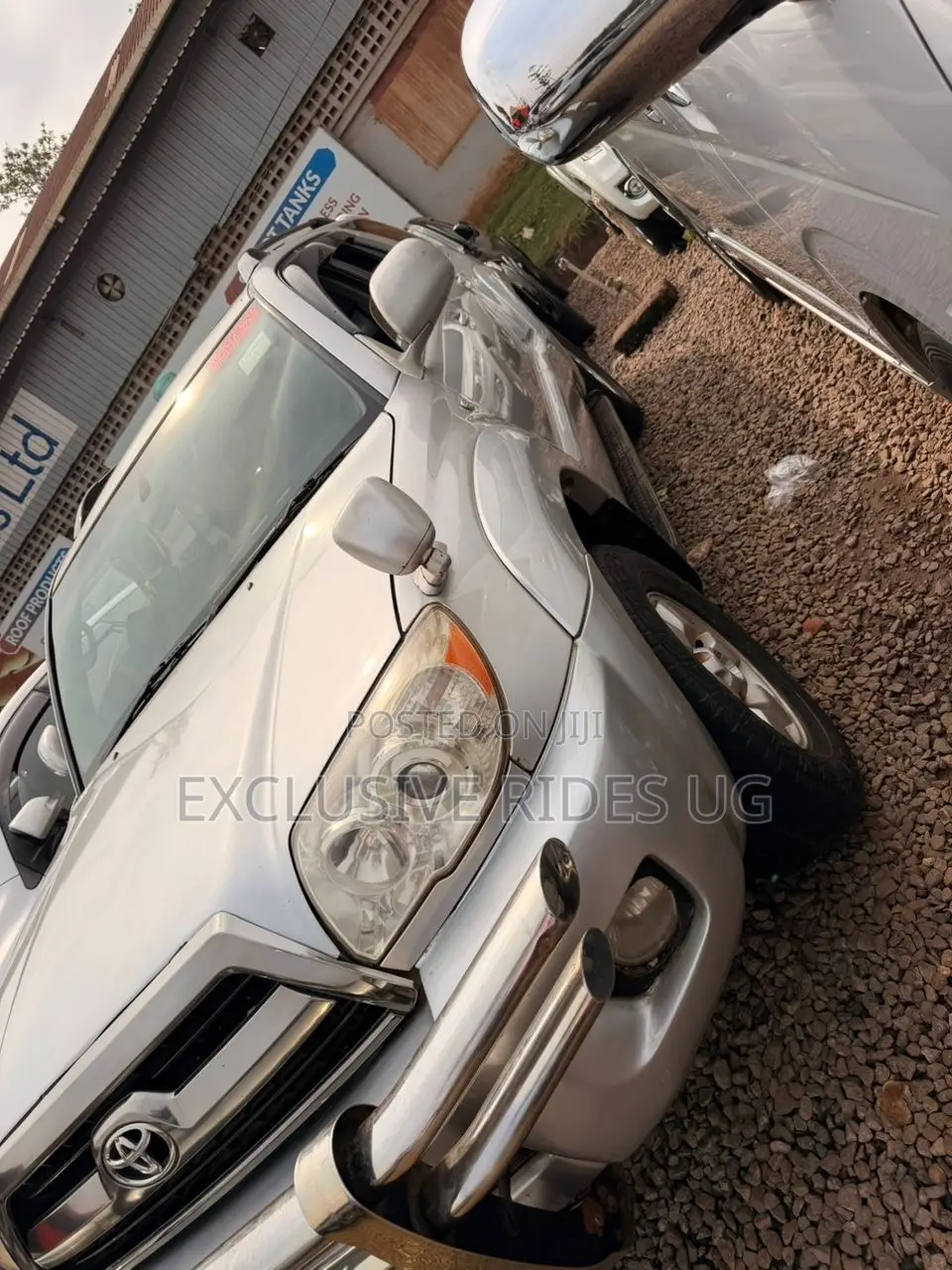 Toyota Hilux Surf 2009 Silver