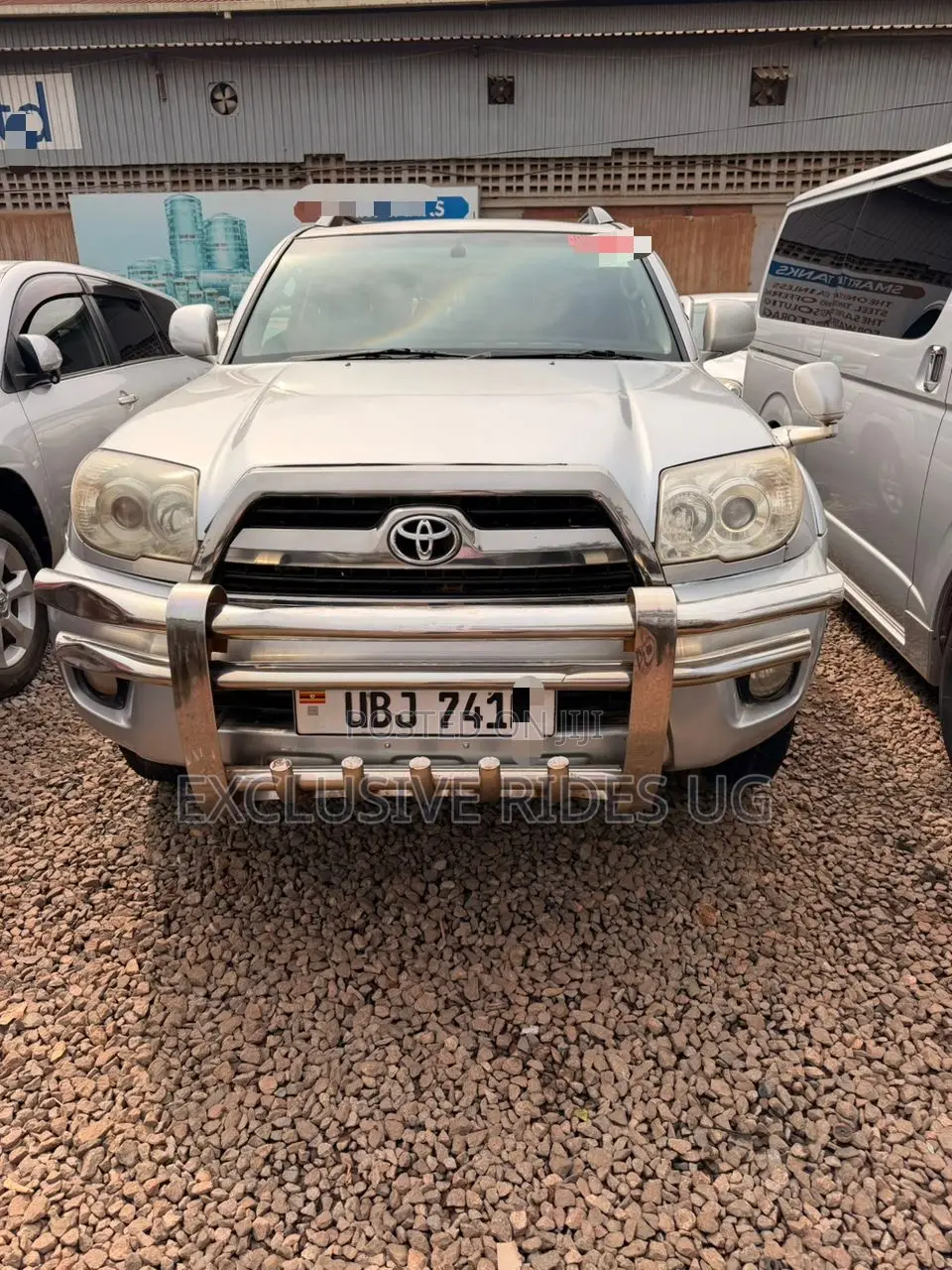 Toyota Hilux Surf 2009 Silver