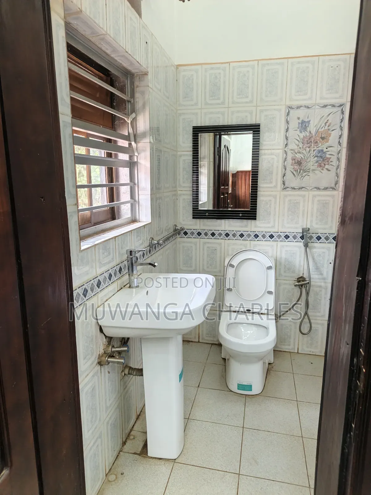 6bdrm Duplex in Fs Properties Ltd, Central Division for rent