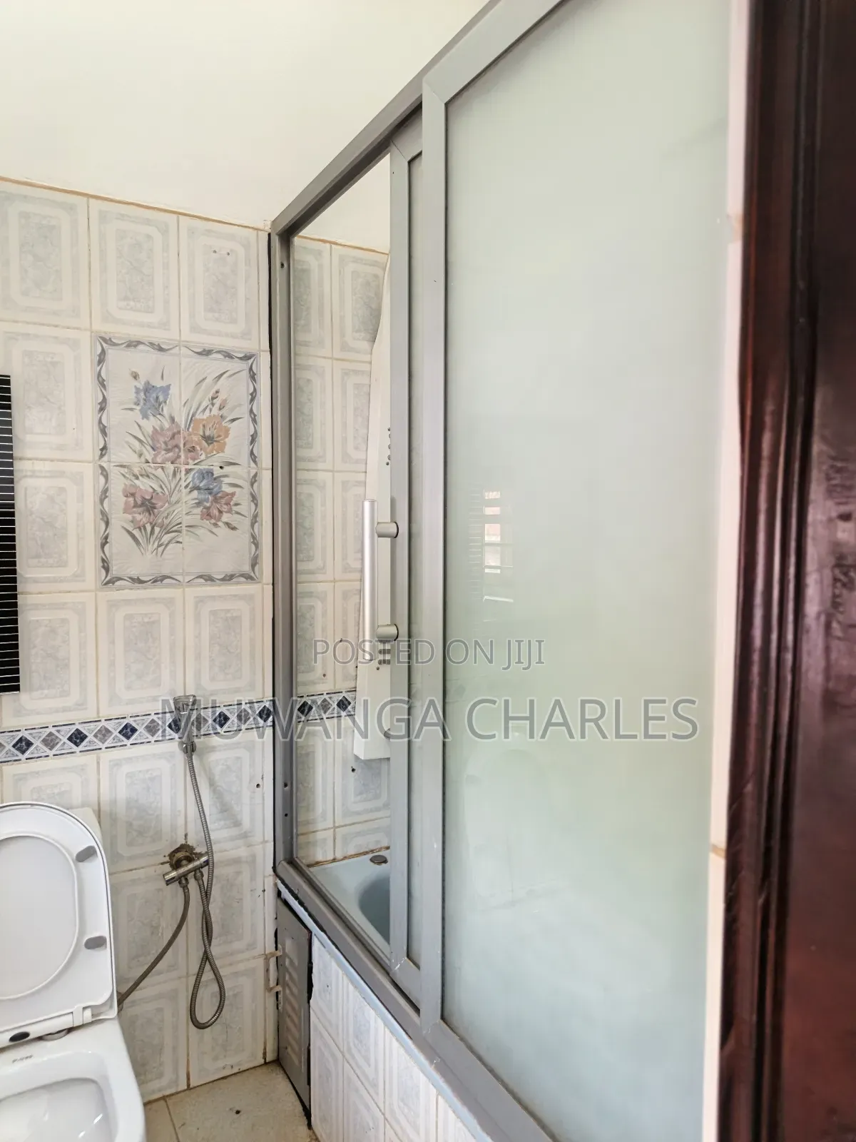 6bdrm Duplex in Fs Properties Ltd, Central Division for rent