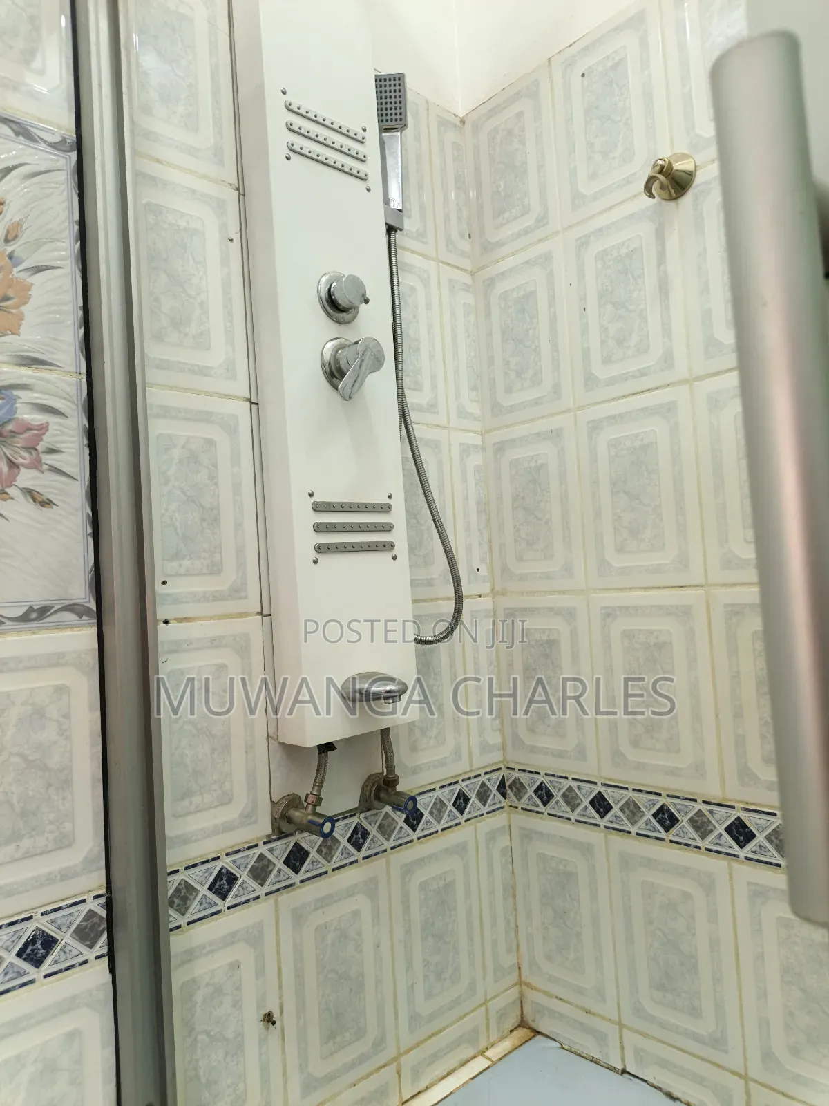 6bdrm Duplex in Fs Properties Ltd, Central Division for rent