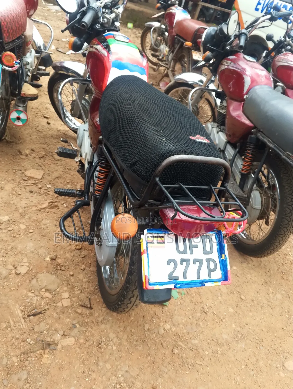 Bajaj Boxer 100 2022 Red