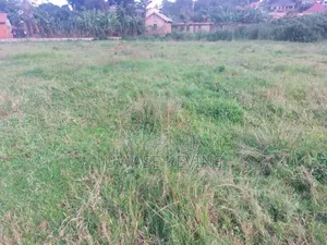 Land for Sale 3 Acres at Mpererwe Side. 800millions Per Acre